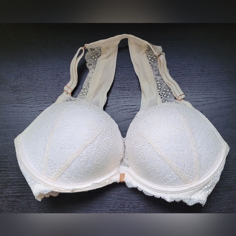 VS PINK Front Clousure Lace Date Push Up Racerback Bra 34DD (34E)